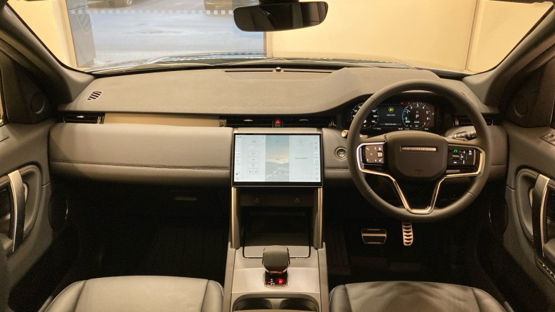 Land Rover Discovery Sport 1.5 P270e Dynamic SE 5dr Auto [5 Seat] Station Wagon